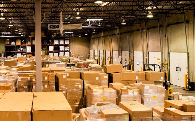 What Factors Contribute to the Cost of Shipping a Large Item